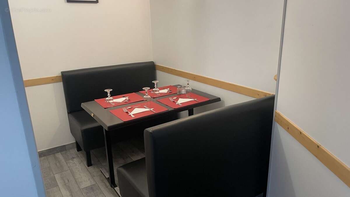 Espace Salon - Autre à LE LUDE