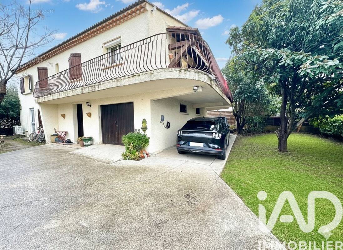 Photo 1 - Maison à MILHAUD