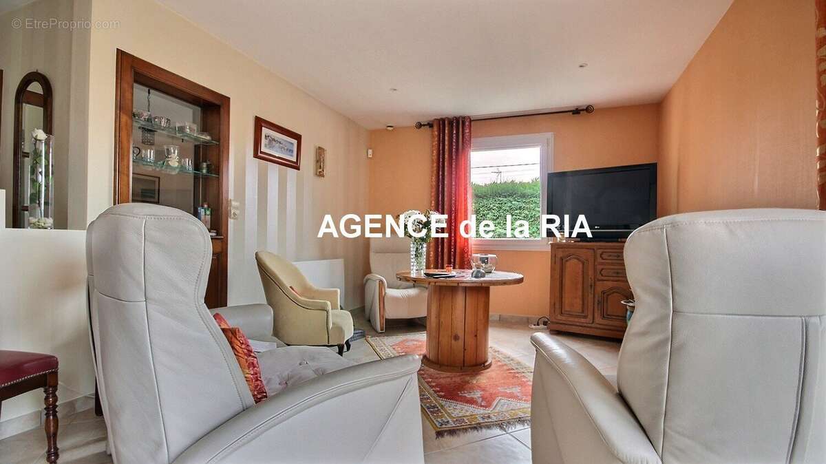 Maison à deux pas des commerces et proximité plage - photo 5