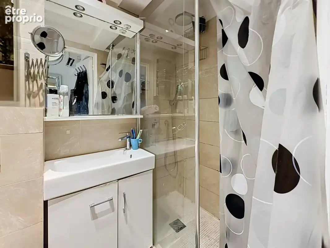 Nice Carré d'Or – Appartement Traversant 4 Pièces, Profession Libérale et Location Saisonnière Autorisées - photo 10