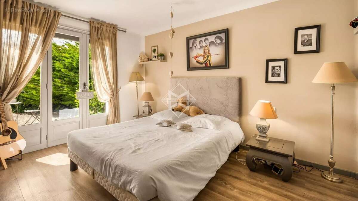 Maison à CAGNES-SUR-MER