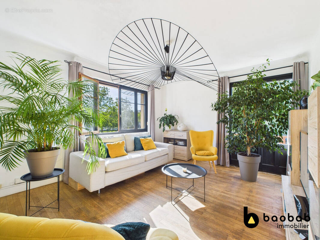 Appartement à BASSENS