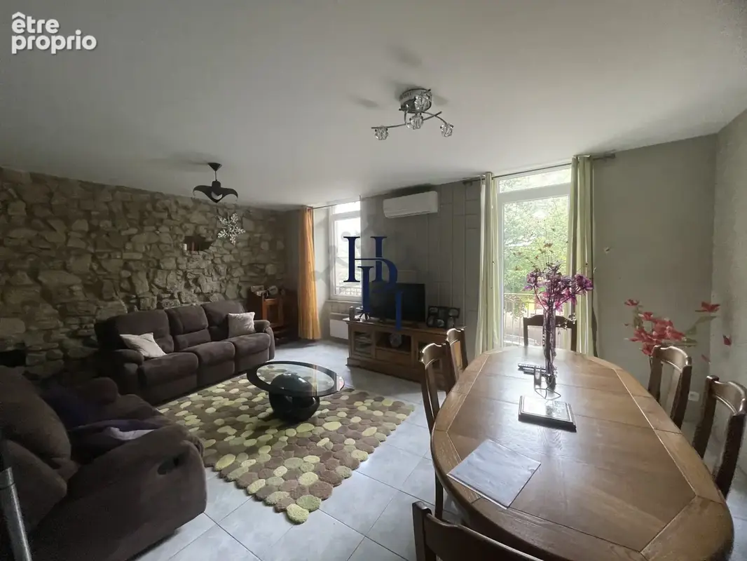 Appartement à SAINT-AFFRIQUE