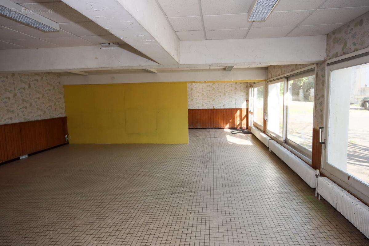 Appartement à SAINT-FRAIGNE