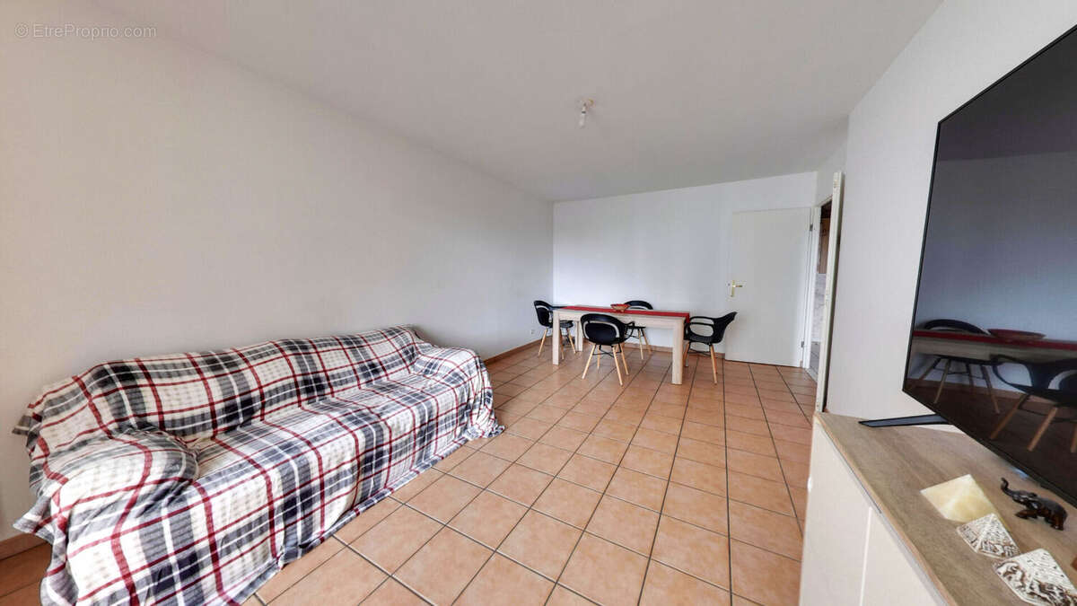 Appartement à ROISSY-EN-BRIE