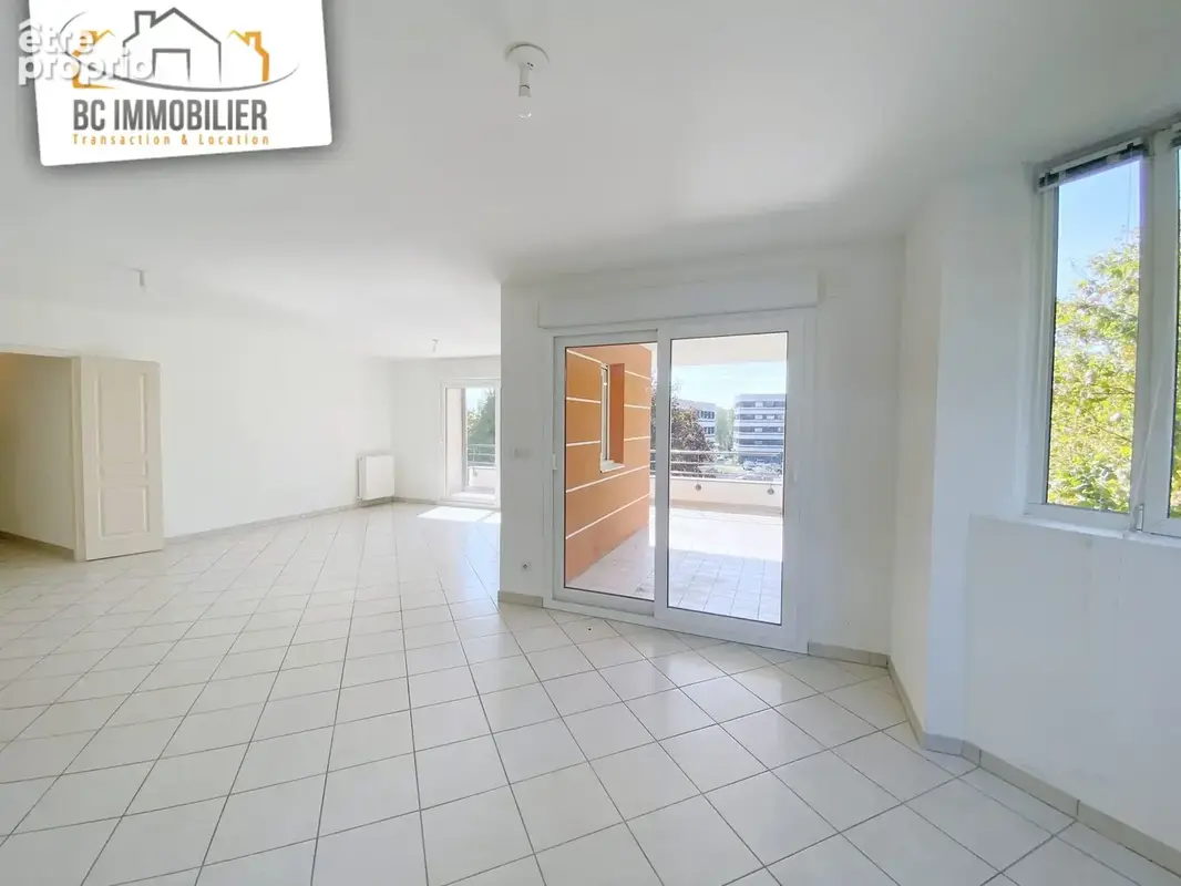 Appartement 4 pièces 111 m² à vendre à Ferney-Voltaire (01210) - photo 5