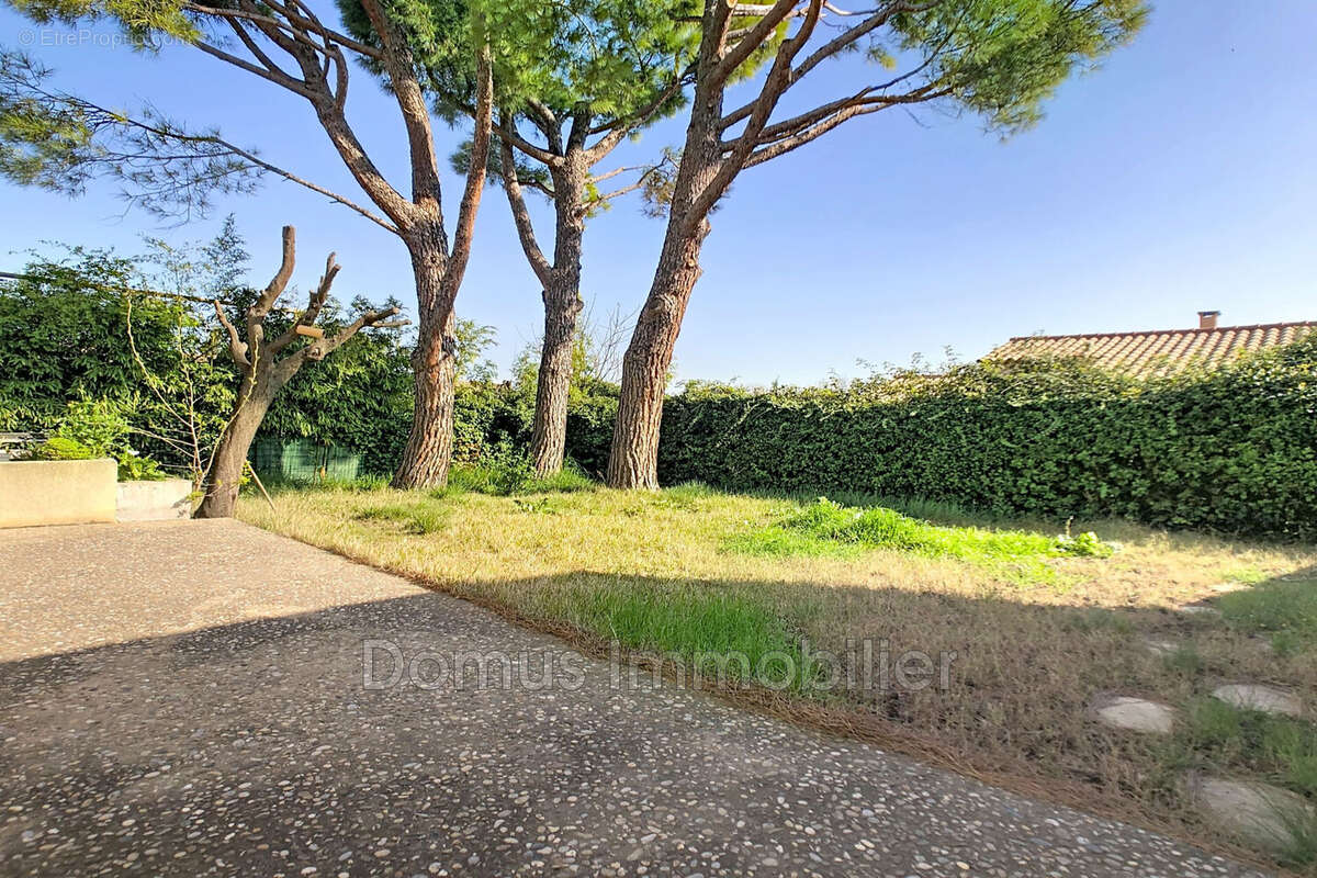 Maison à SAINT-SATURNIN-LES-AVIGNON