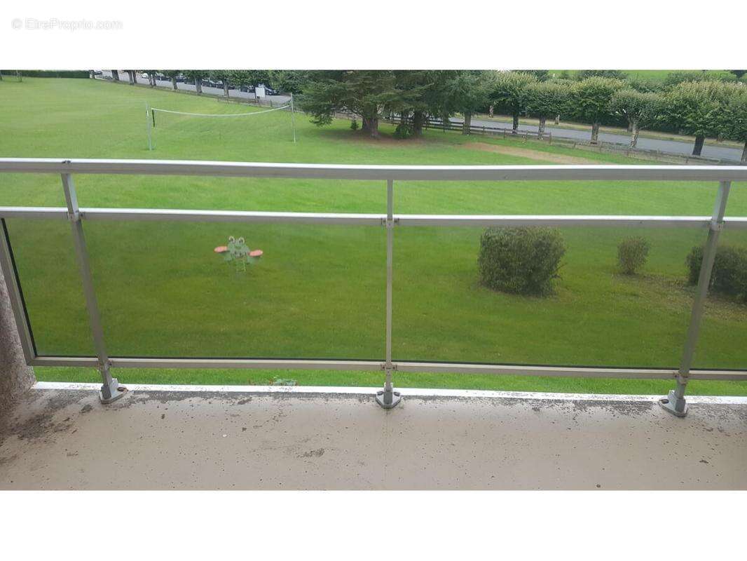 Appartement à LA ROCHE-POSAY