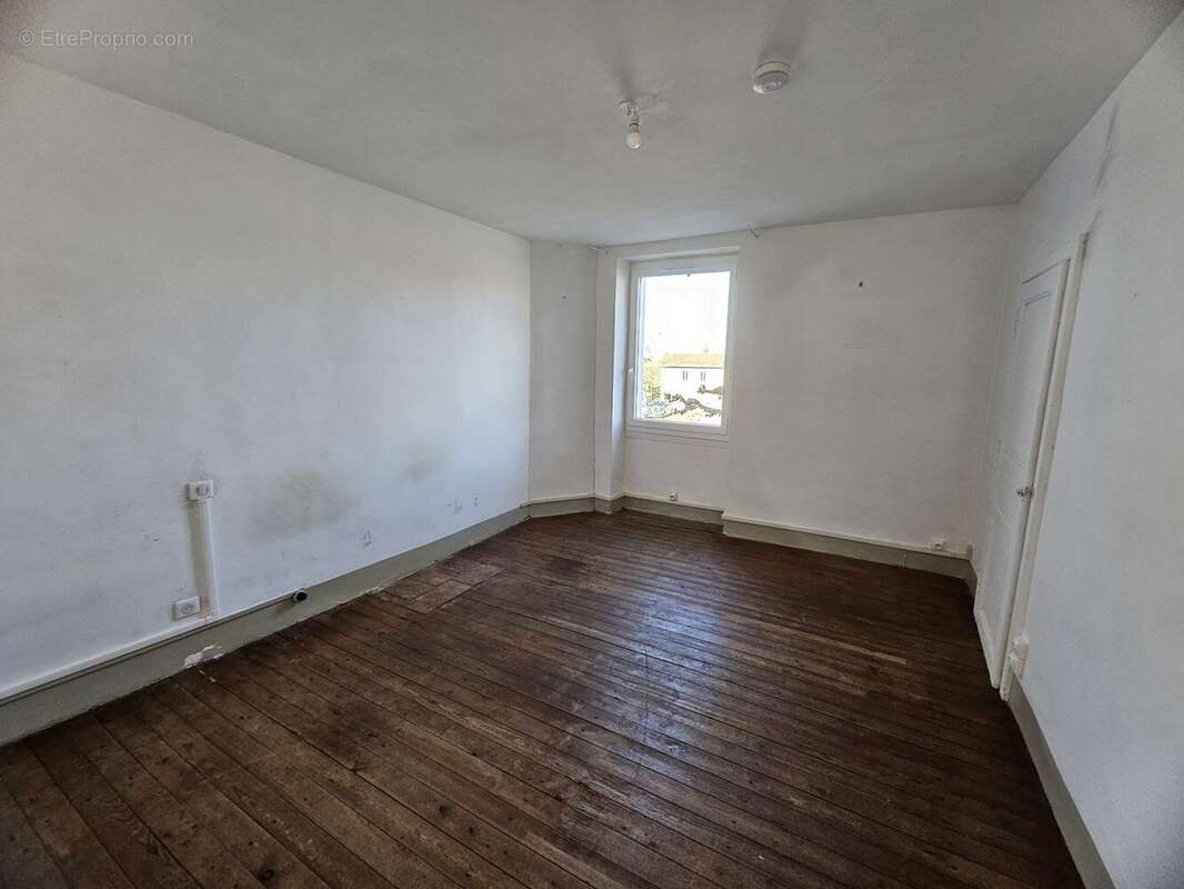 Photo 8 - Maison à TERRE-CLAPIER