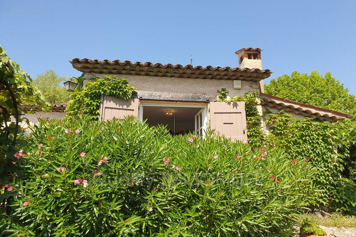 Maison à MOUANS-SARTOUX