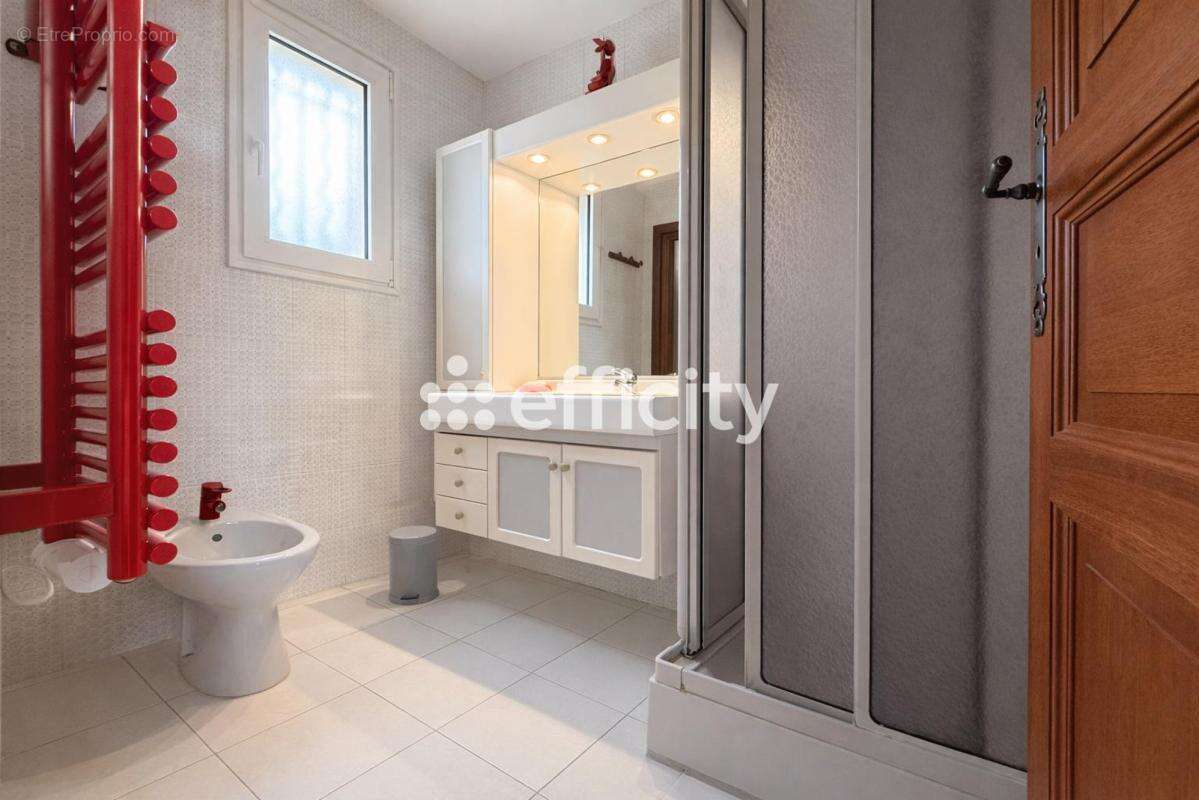 Maison à BOUC-BEL-AIR