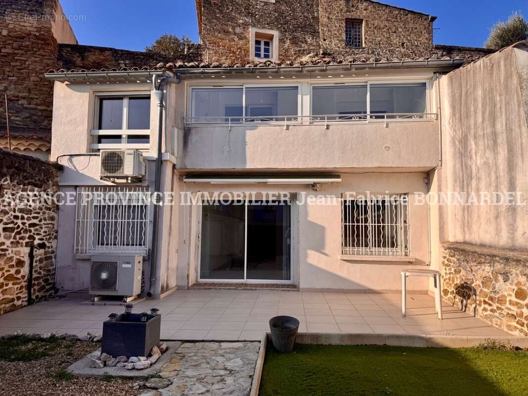 Maison à SERIGNAN-DU-COMTAT