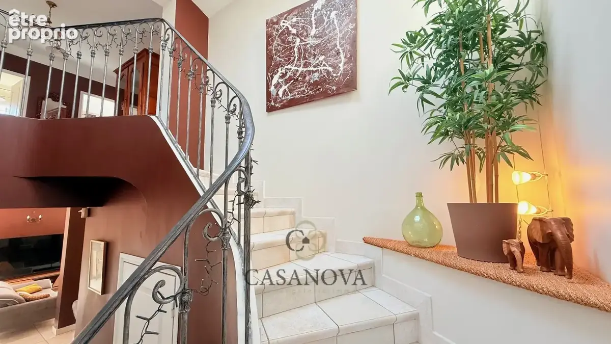 Lattes proche Montpellier - Villa rénovée avec piscine chauffée et dépendances - photo 9