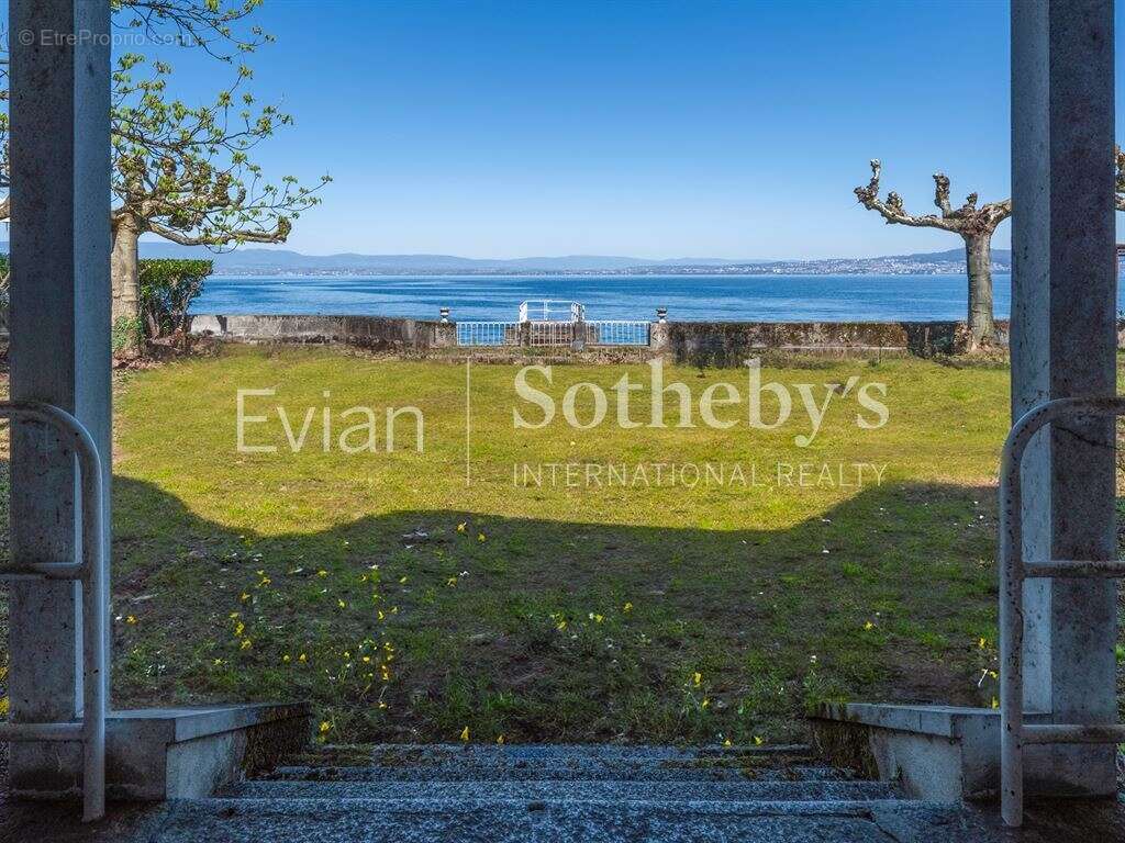 Maison à EVIAN-LES-BAINS