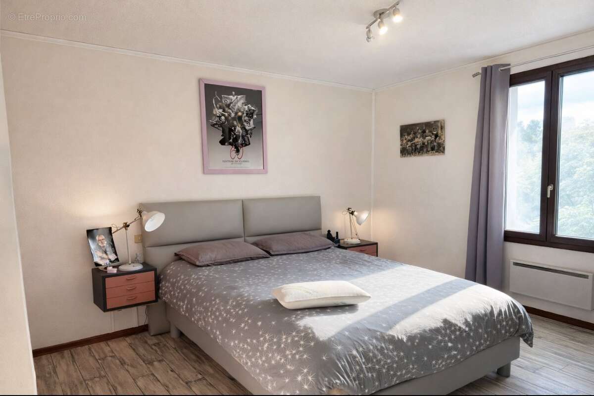 Maison à LES ANGLES