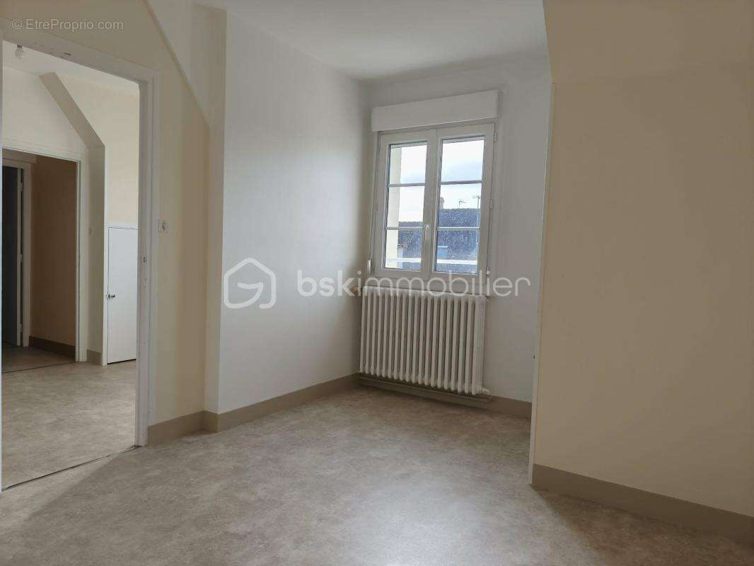 Immeuble de 228 m2 à vendre - Couptrain - photo 27