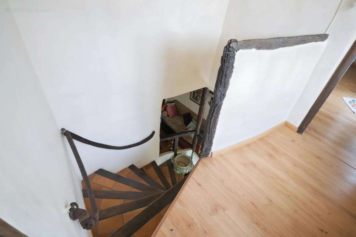 Maison de 5 pièces de 134 m² à Pézenas - photo 12