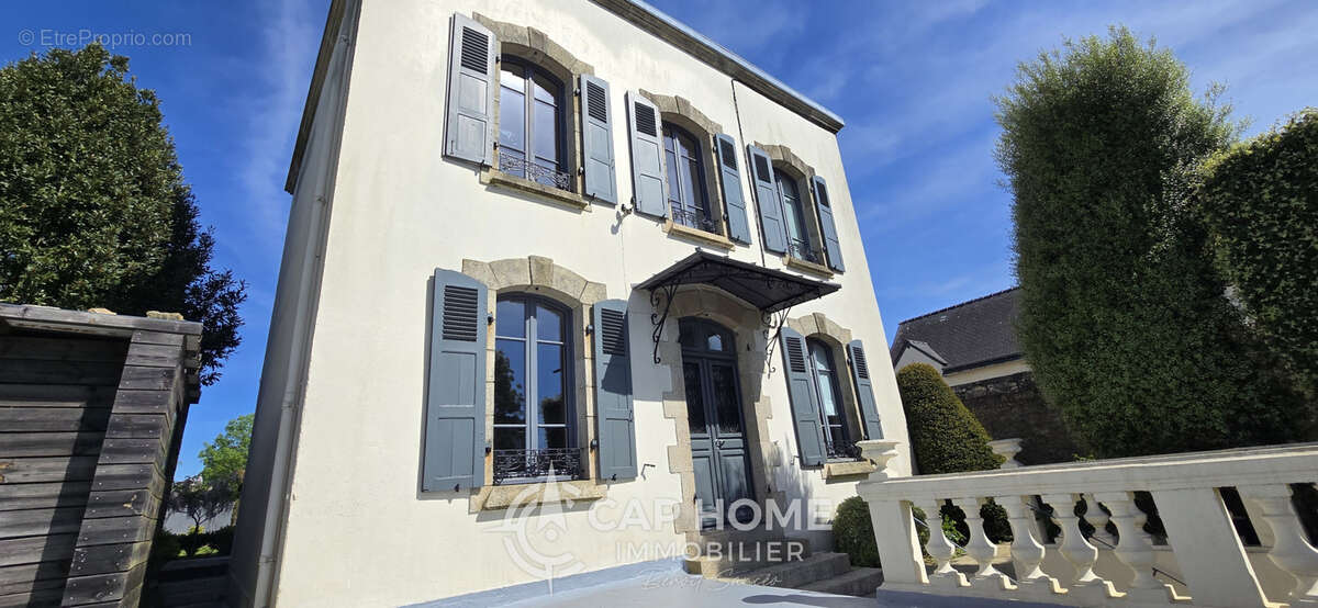 Maison à QUIMPERLE