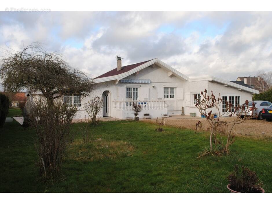 Maison à SAINT-VALERIEN