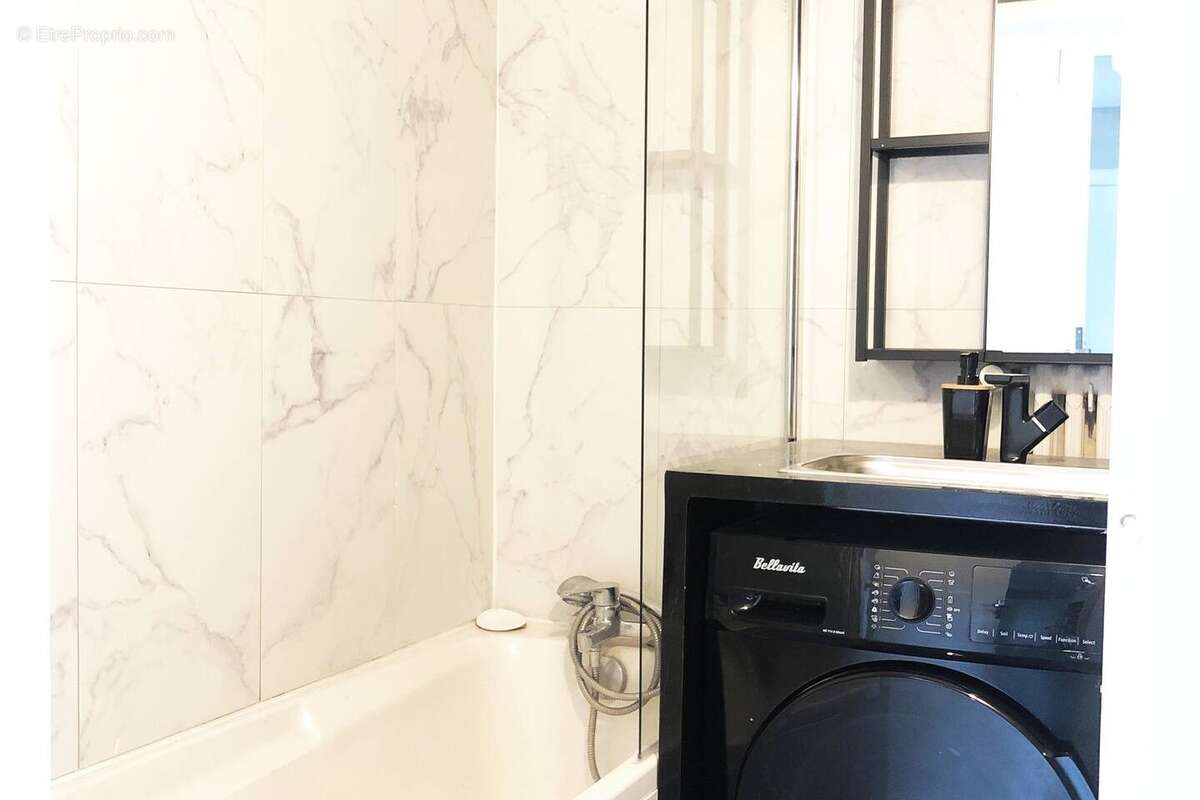 salle de bain - Appartement à SAINT-ETIENNE