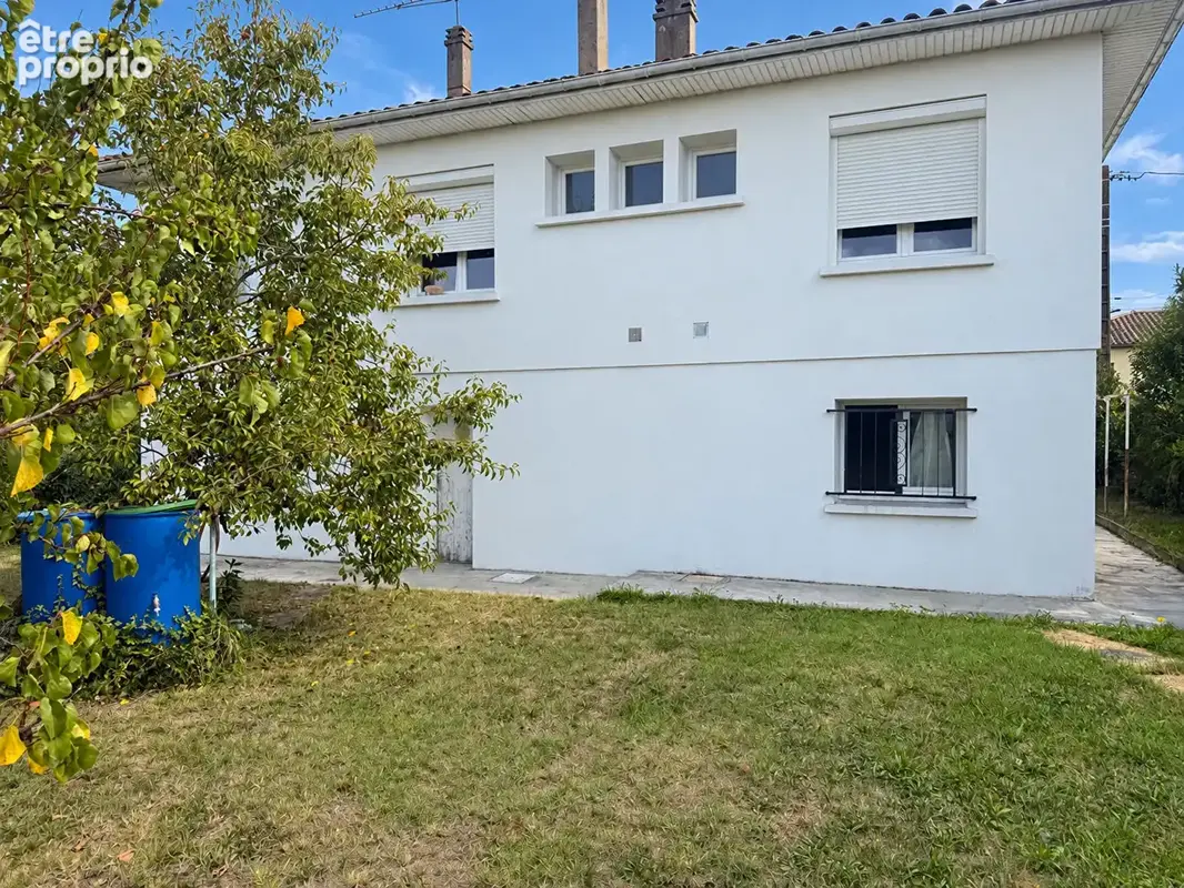 A Villeneuve/Lot, maison entièrement rénovée, proche des commodités et des lycées - photo 2