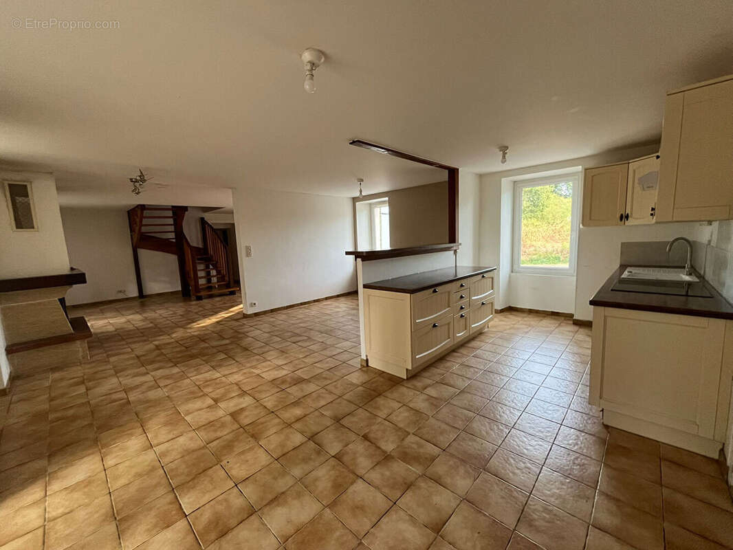 Maison Sainte-Pazanne - photo 3