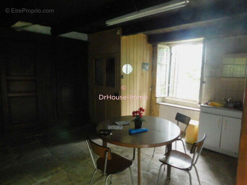 Maison à PROVENCHERES-LES-DARNEY