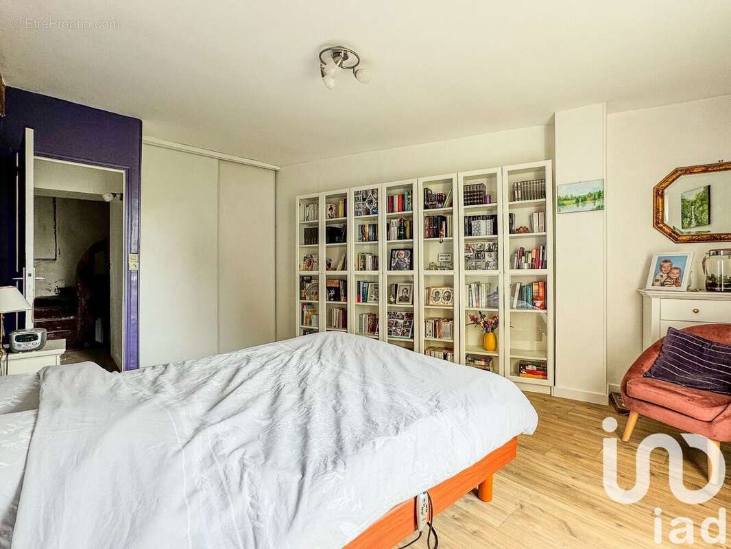 Photo 8 - Maison à VILLENEUVE-LE-COMTE