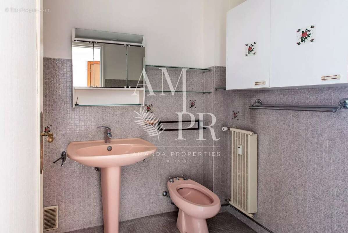 Appartement à MENTON