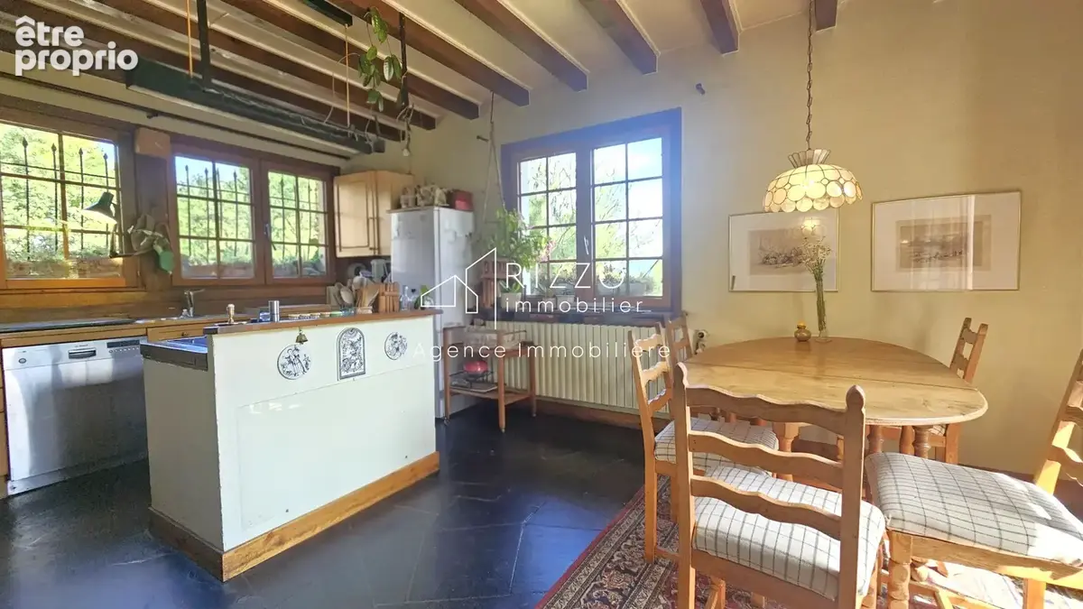 Propriété avec 2 maisons + sous-sol - Hauteur GRILLY   Vue Mont-Blanc - photo 11