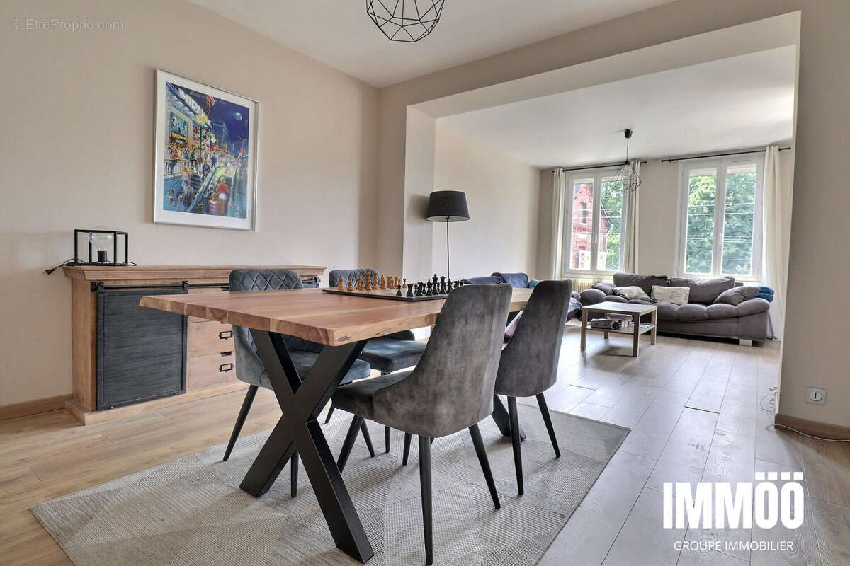 Maison 118 m² à Le Houlme  - photo 4