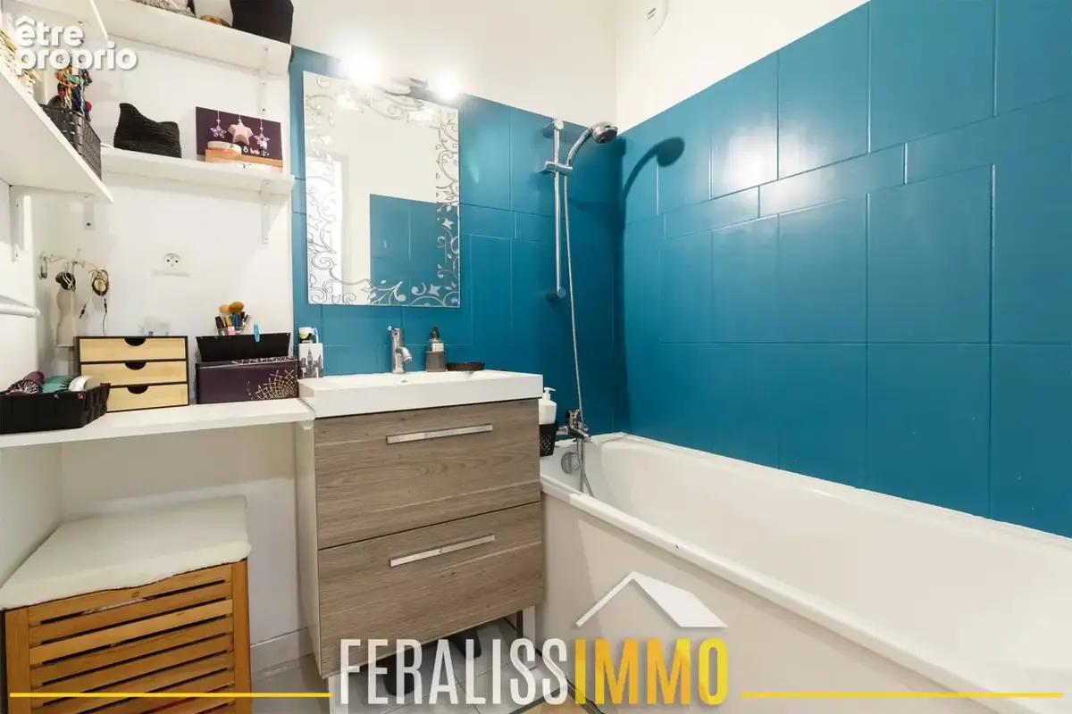 F2 chaleureux avec balcon idéalement situé ! - photo 14