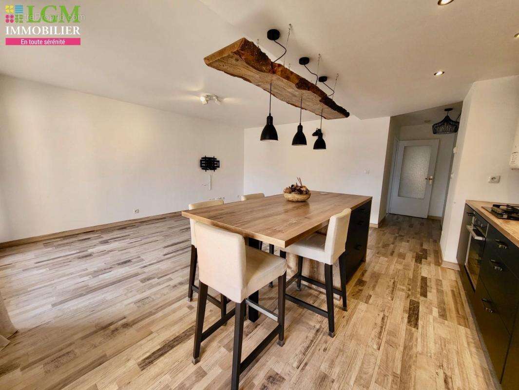 Appartement à VITROLLES