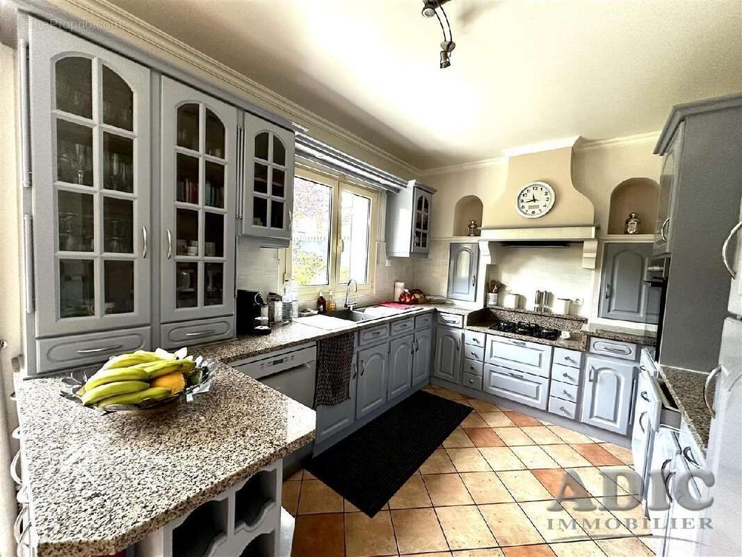 Maison 140 m² à Dammartin-En-Goele  - photo 6