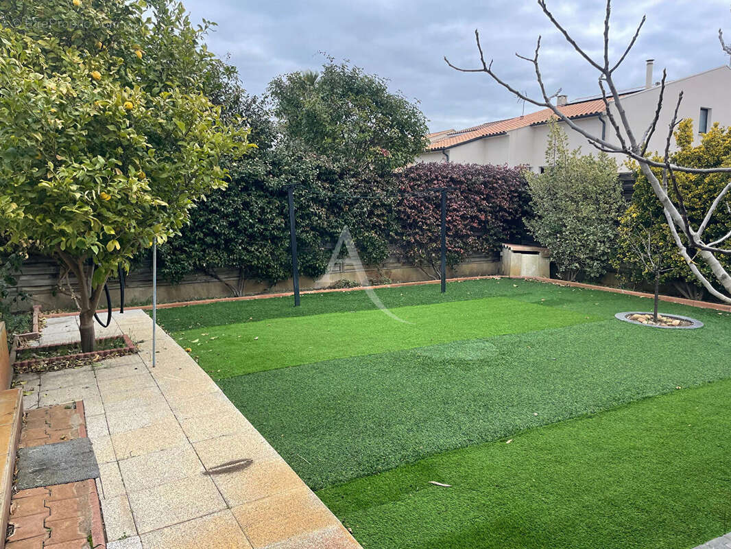 Maison à AIGUES-MORTES