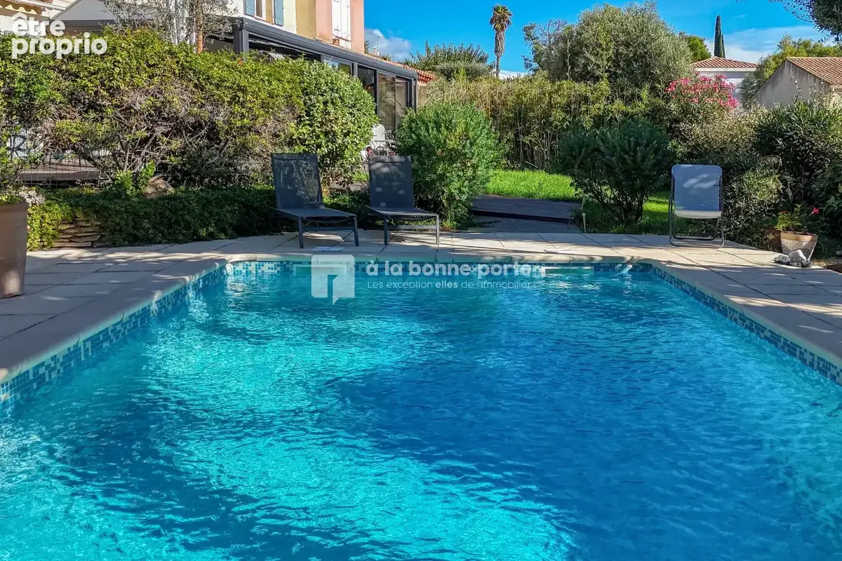 Maison 5 pièces 120 m² à vendre à La Cadiere-D'azur (83740) - photo 3