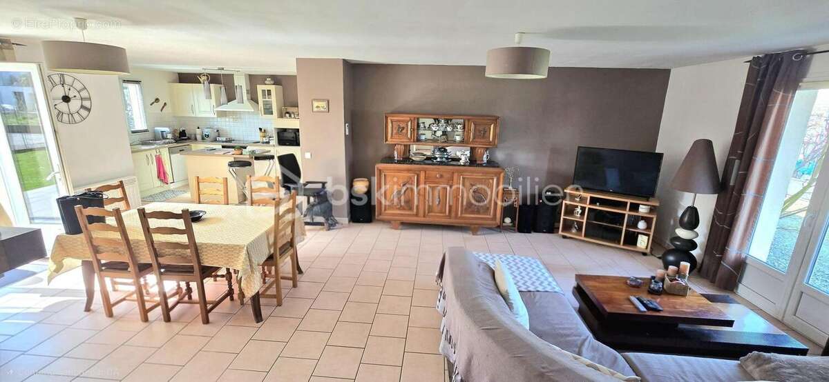 Maison à BENEJACQ