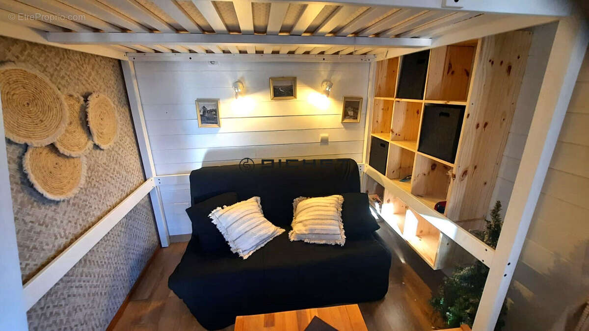 Maison à LISSAC-SUR-COUZE