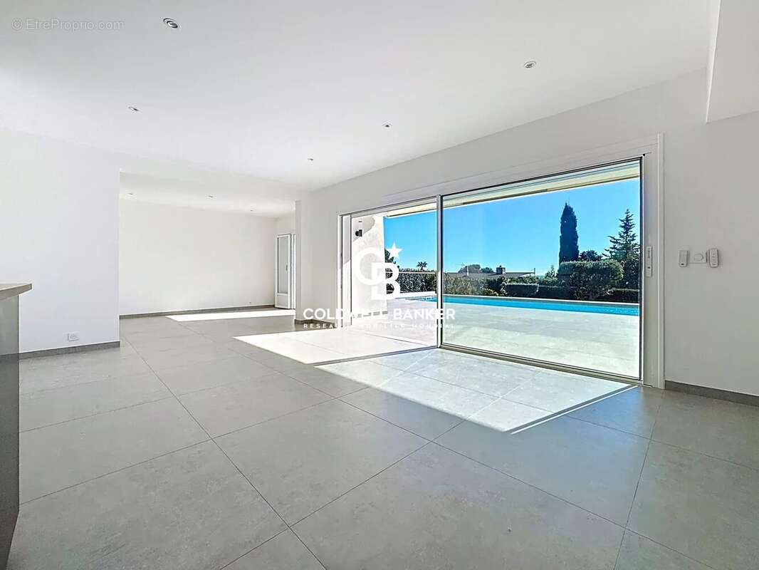 Maison à SAINT-RAPHAEL