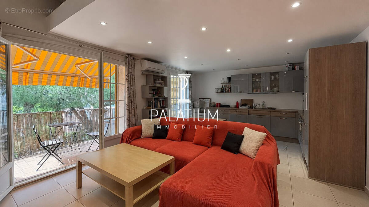 Appartement à SAINT-RAPHAEL