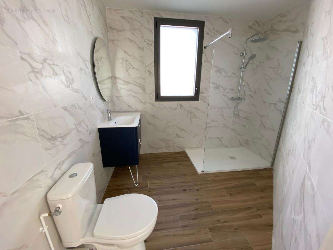 Appartement à LES MATHES