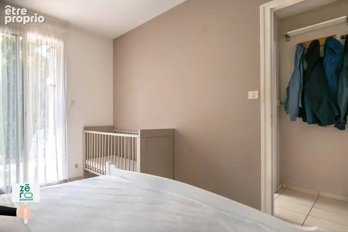 Maison d’architecte avec piscine à Avrillé   124 m2 habitables, sous-sol intégral et parc arboré de plus de 2 - photo 30