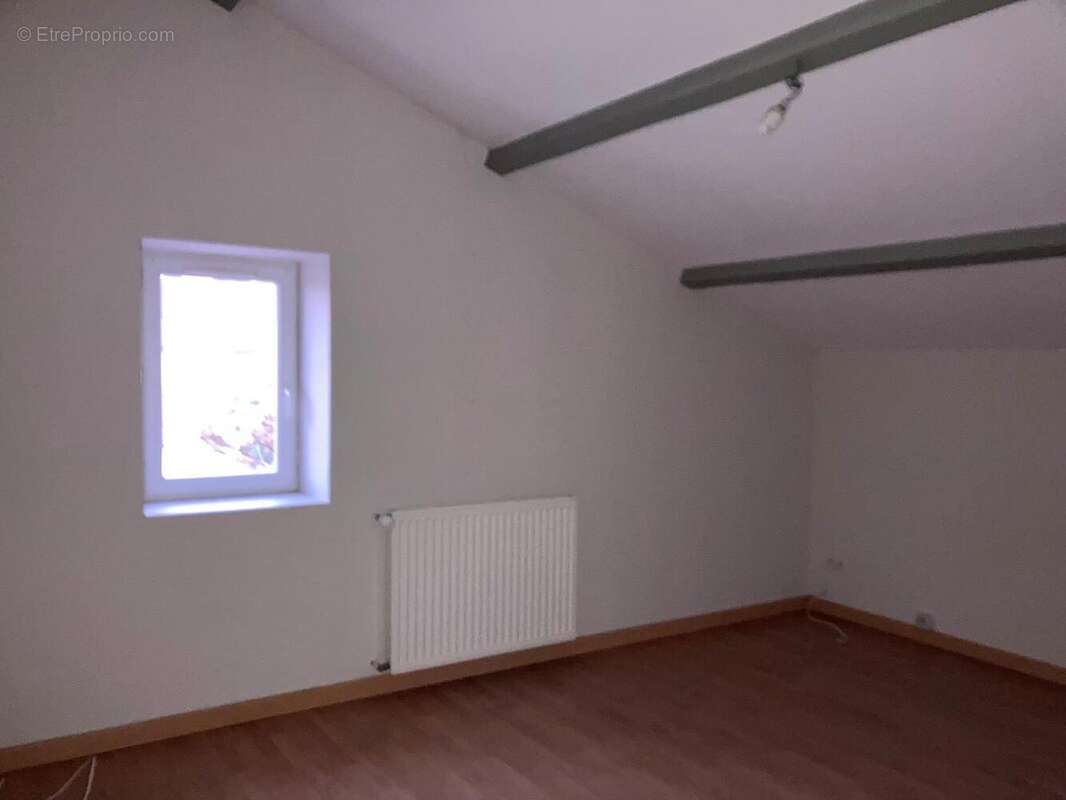 ch 1 etage gauche - Maison à CAHORS