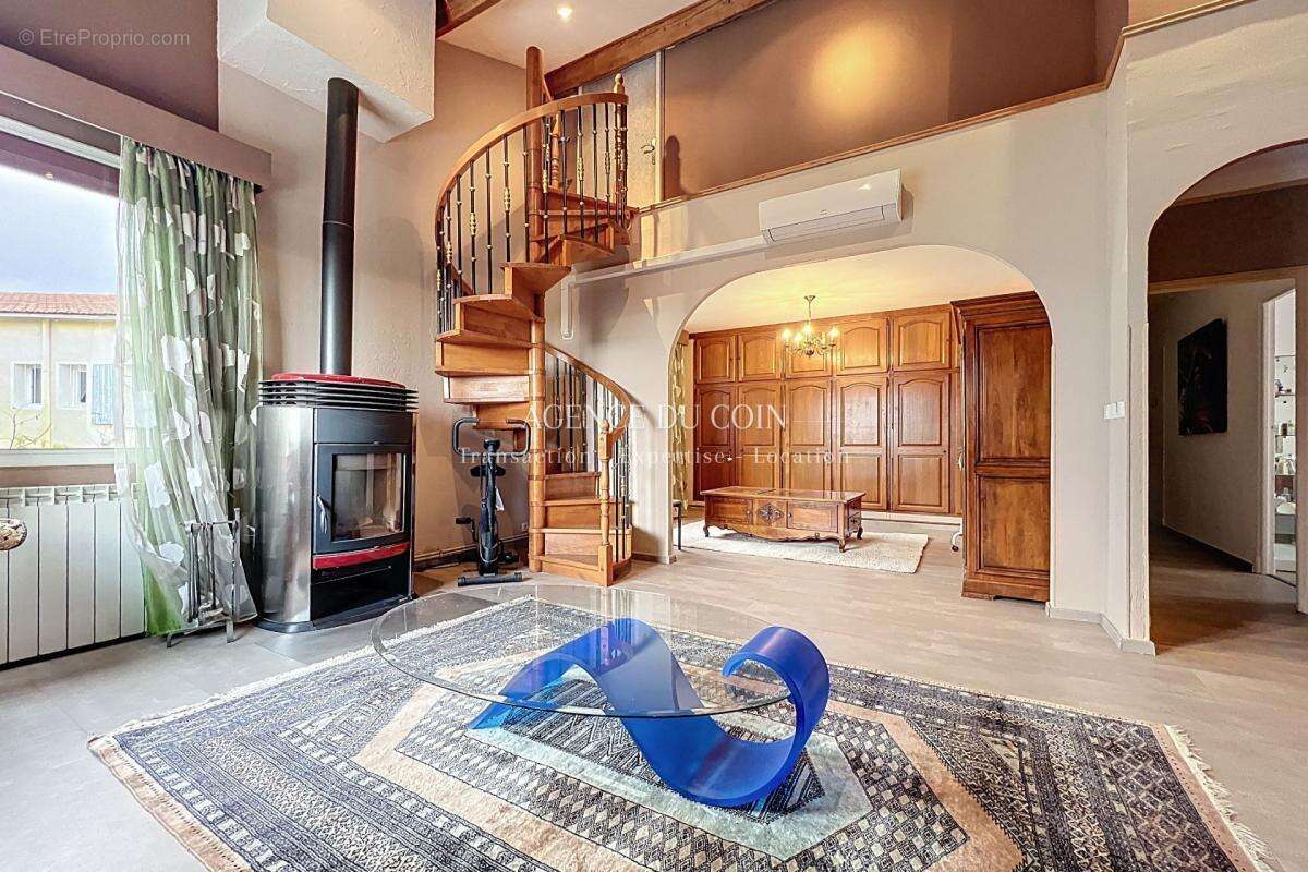 Maison à DRAGUIGNAN