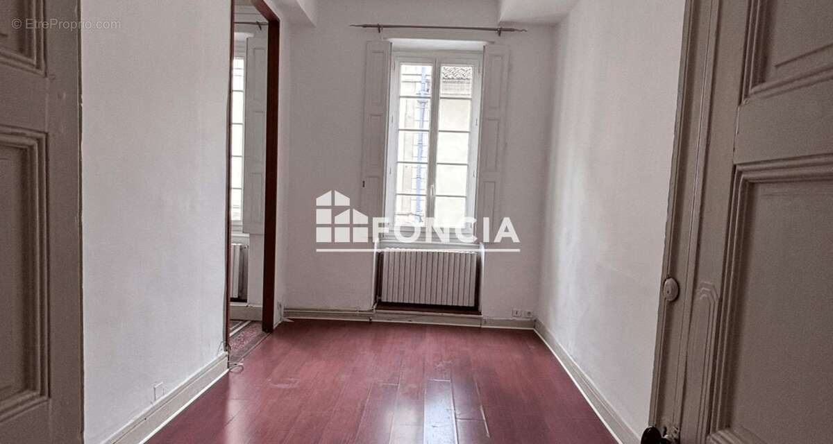 Appartement à NIMES