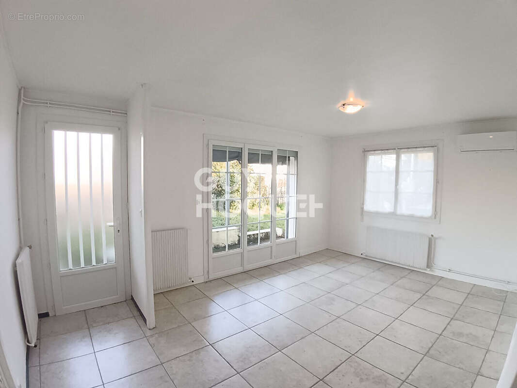 Maison à MIRAMONT-DE-GUYENNE