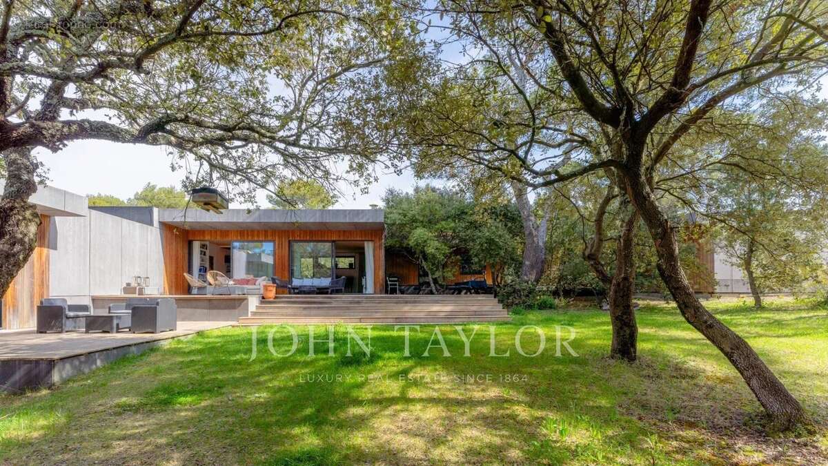 Maison à AIX-EN-PROVENCE