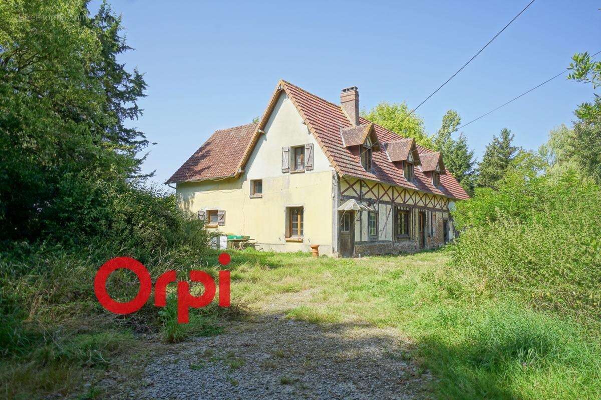 Maison à BEAUMESNIL