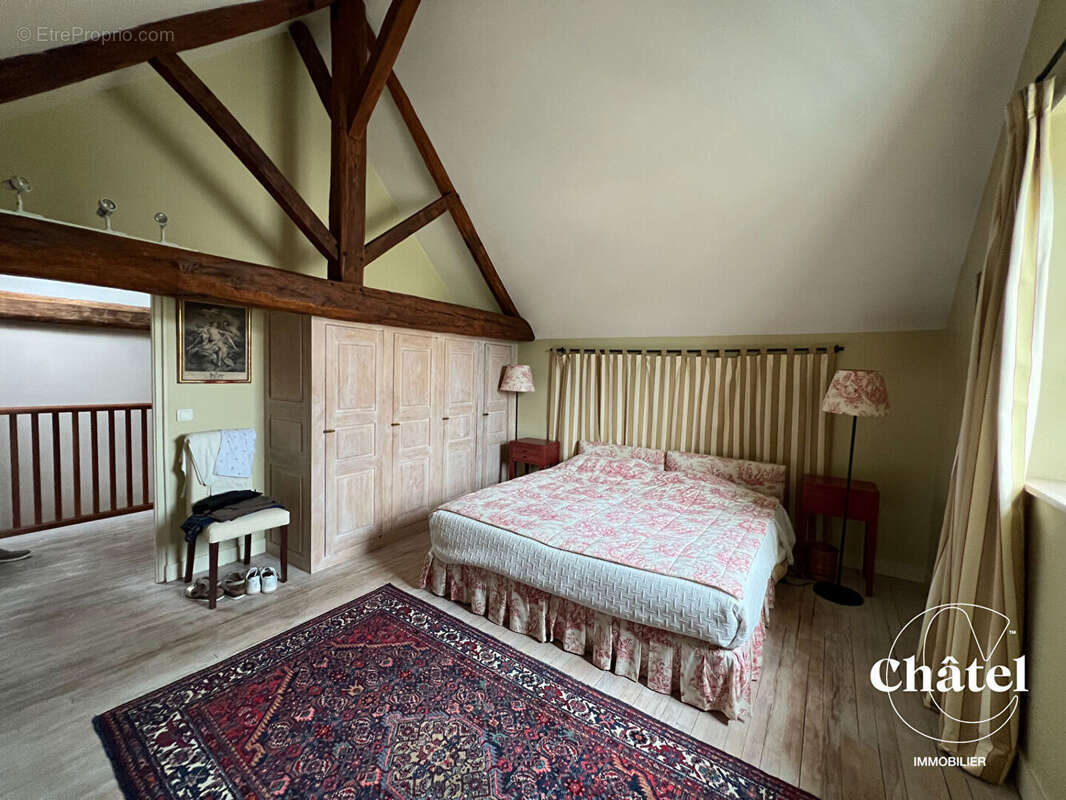 Maison à SENLIS