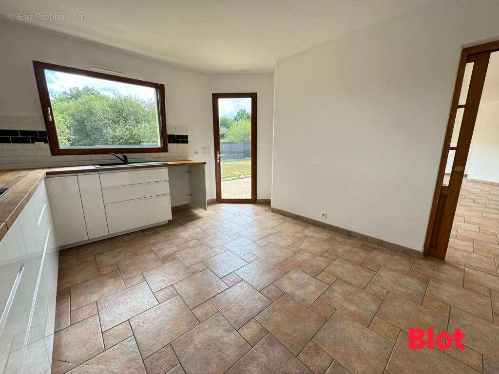 Maison à GUICHEN